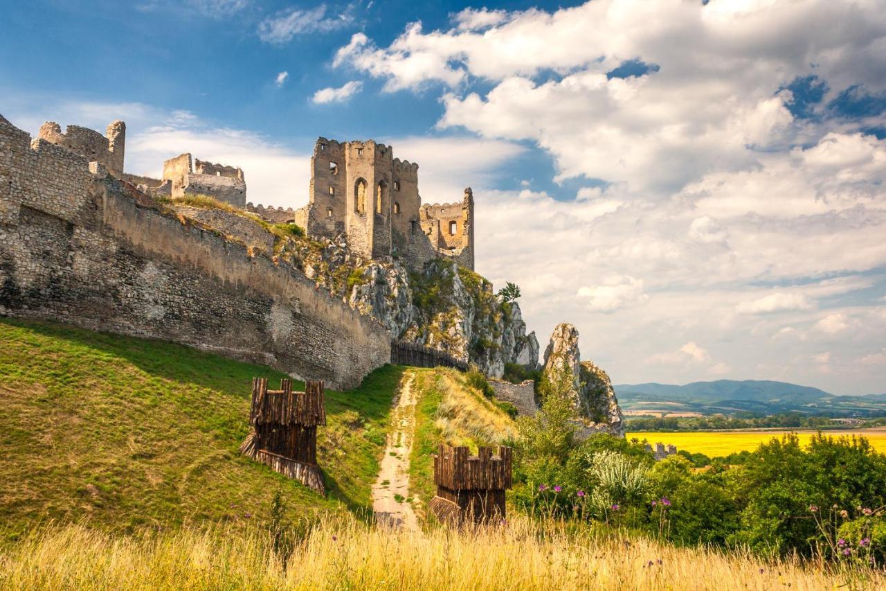 Chata Trubarka Trenčín Exterior foto